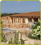 Son Lladó Agroturisme - Completely equipped self-catering apartments. Independence, reliability and sustainability